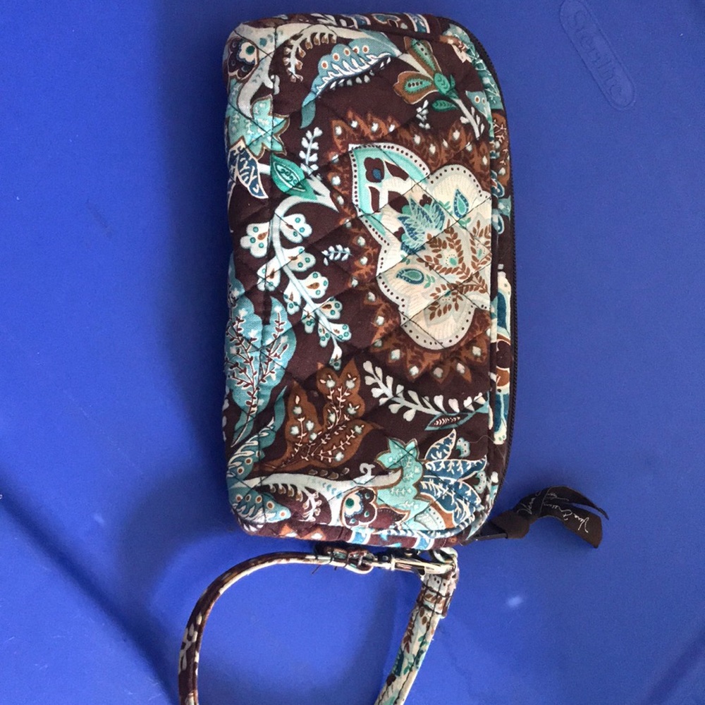 New Vera Bradley Wristlet